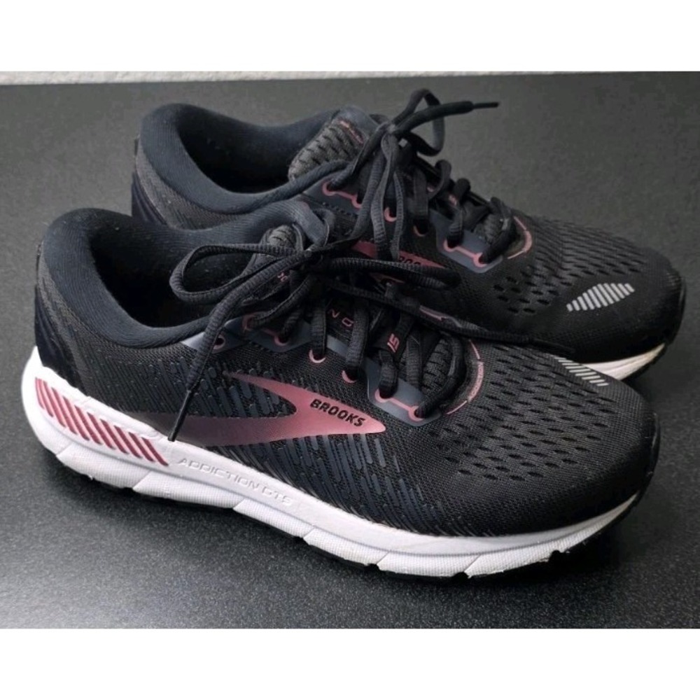 Brooks Addiction GTS 15 Black Running Shoes Sneakers Train Women 8 Gym Active